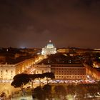 Rom bei Nacht von der Engelsburg