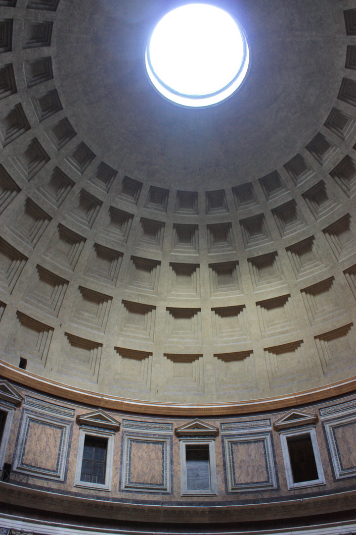 Rom; Blick aus dem Pantheon