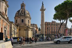 Rom  -  Colonna Traiana, Le Domus Romane di Palazzo Valentini, Chiesa di Santa Maria di Loreto