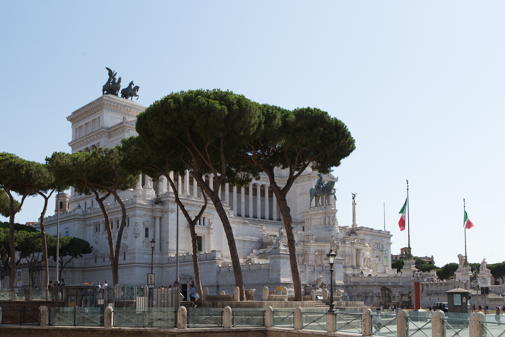 Rom - Equestrian statue of Vittorio Emanuele II