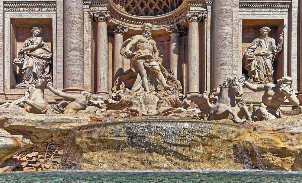 ROM   - Fontana di Trevi -
