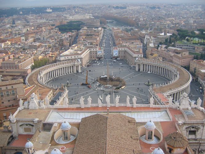 Rom im Dezember (Blick von der Kuppel des Petersdoms auf Petersplatz und Via della Conciliazione)