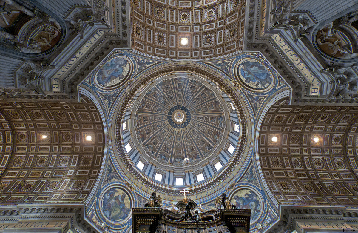 Rom IV - Petersdom - Decke mit Kuppel