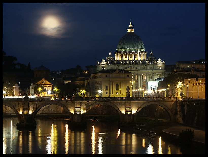 Rom / Tiber / Petersdom - nachts