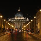 Rom Via della Conciliazione zum Petersdom bei Nacht