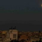 Roma - La Luna e il Gianicolo