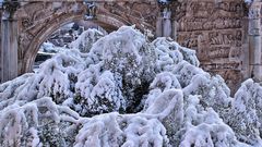 Roma: "La neve sui bassorilievi"