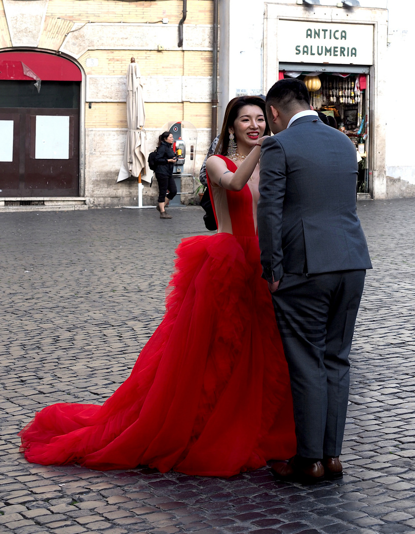 Roma, Piazza della Minerva, 7.10 di mattino