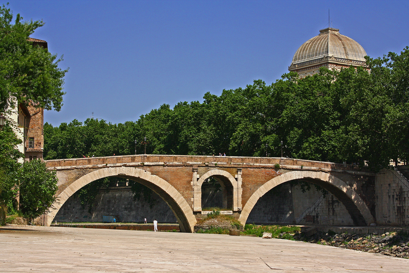 Roma-Ponte Fabricio all'Isola Tiberina