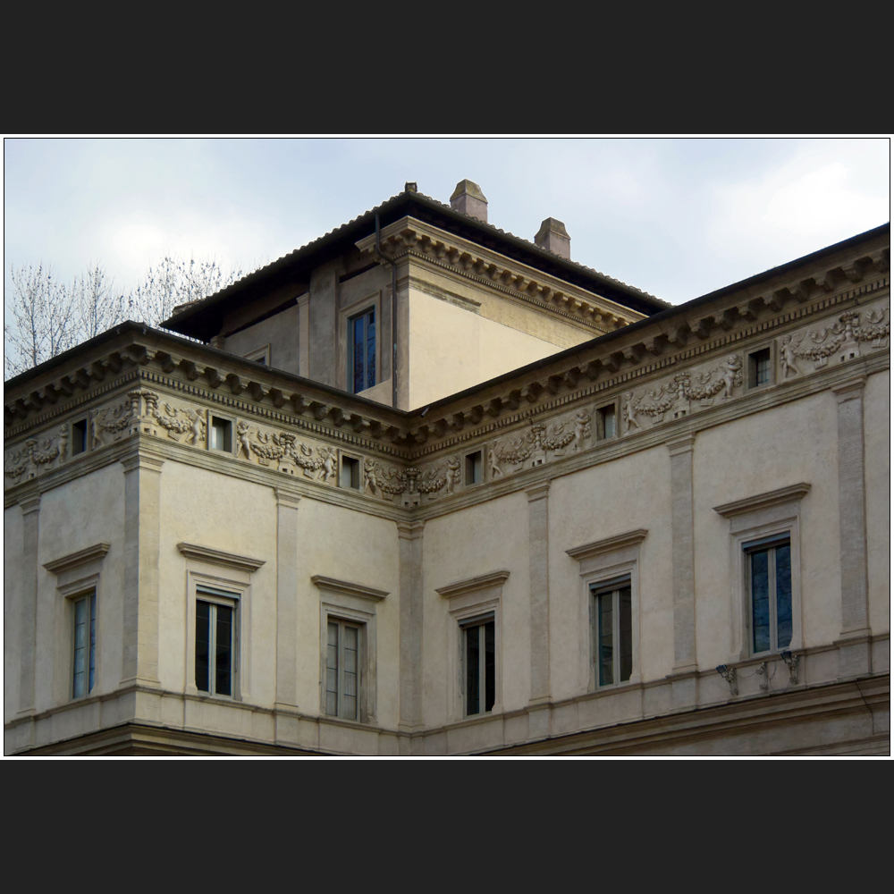 Roma | Villa Farnesina II