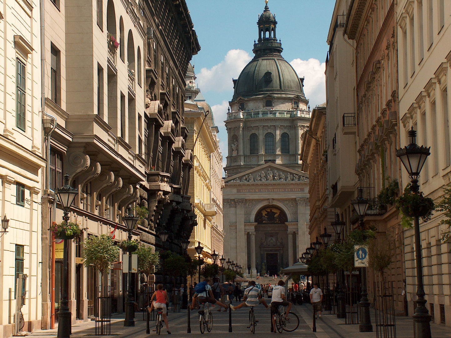 Romain SCHALCK    Basilique St-Etienne, Budapest, Hongrie