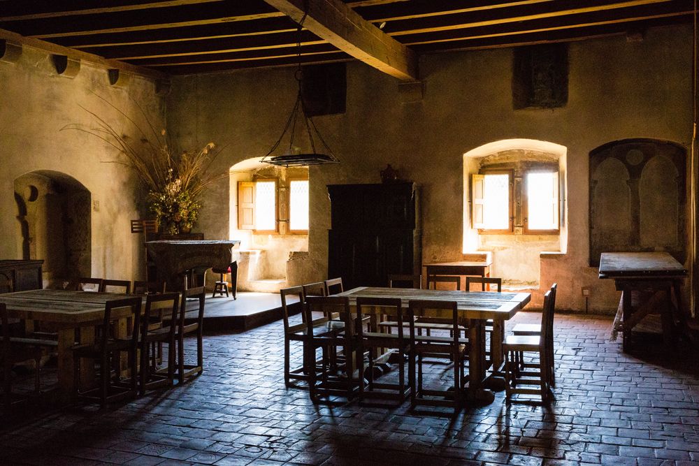 Romainmôtier: Saal im Haus des Priors 2