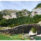 romanische Brücke bei San Nicolas de Bujaruelo (Aragon/ Spanien)