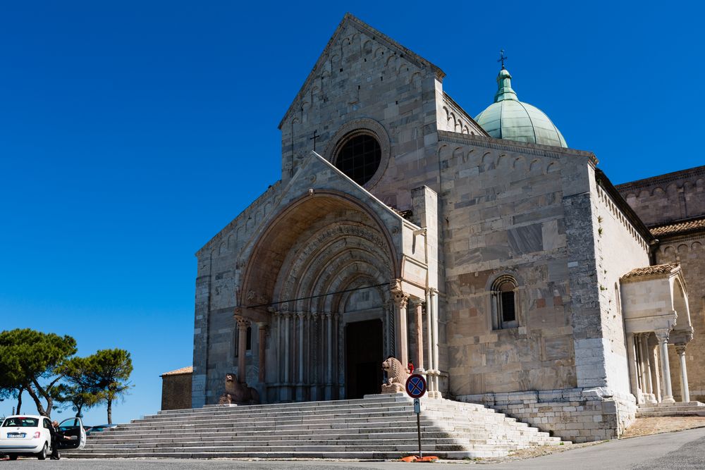 Romanische Cattedrale San Ciriaco in Ancona Foto & Bild italy, world