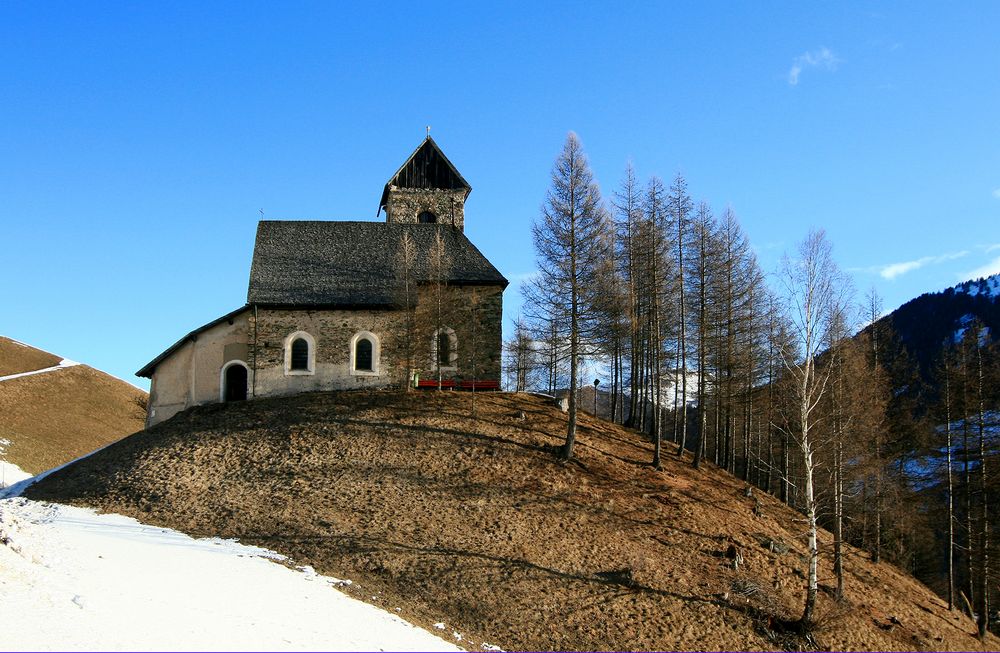 Romanisches Kirchlein in Nößlach (Nähe Brenner)