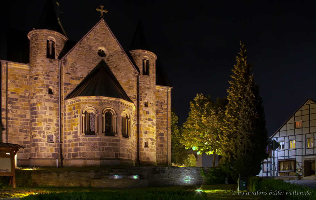 Romanisches Kirchlein Opherdicke