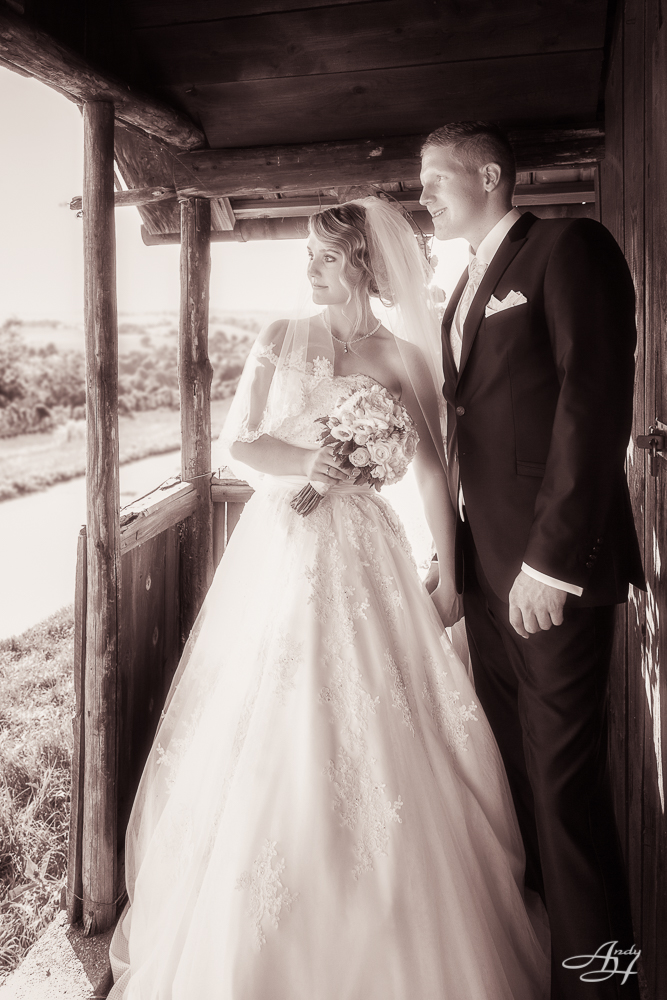 romantic wedding in the vineyards