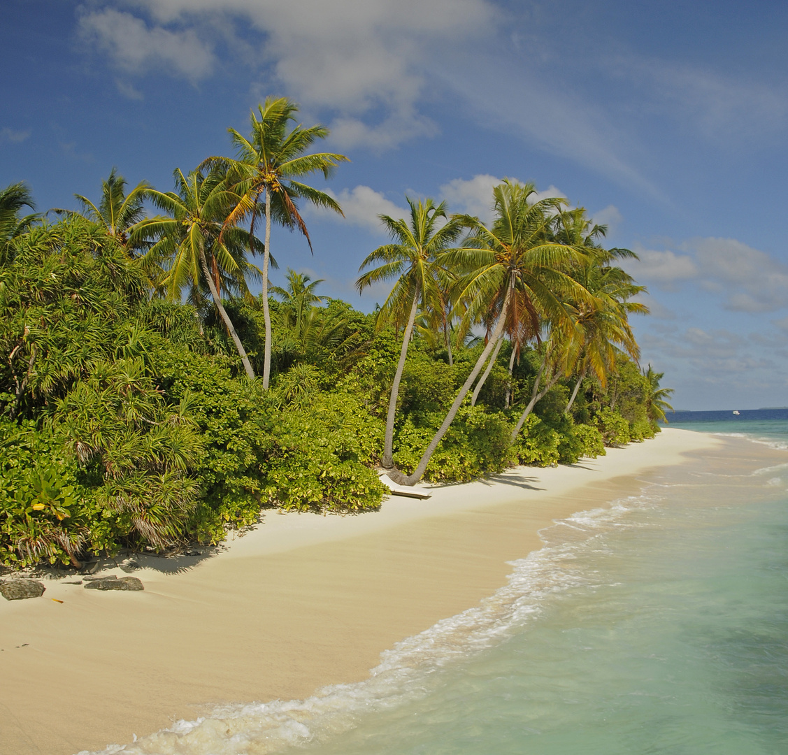 ROMANTIK BEACH