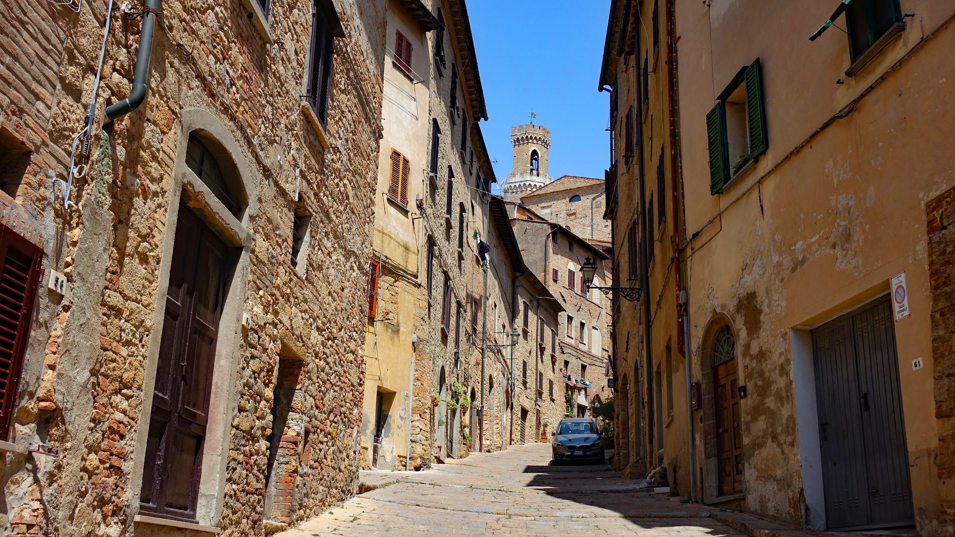 Romantisches Gässchen in Volterra