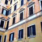 Roma's ancient windows