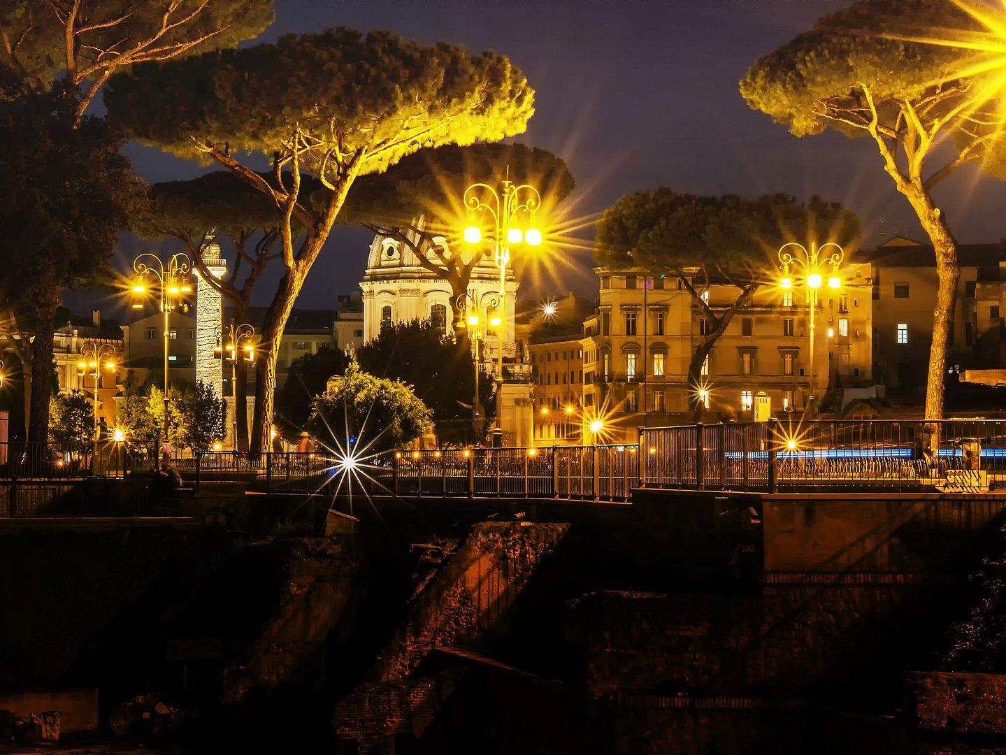 Rome at night 4