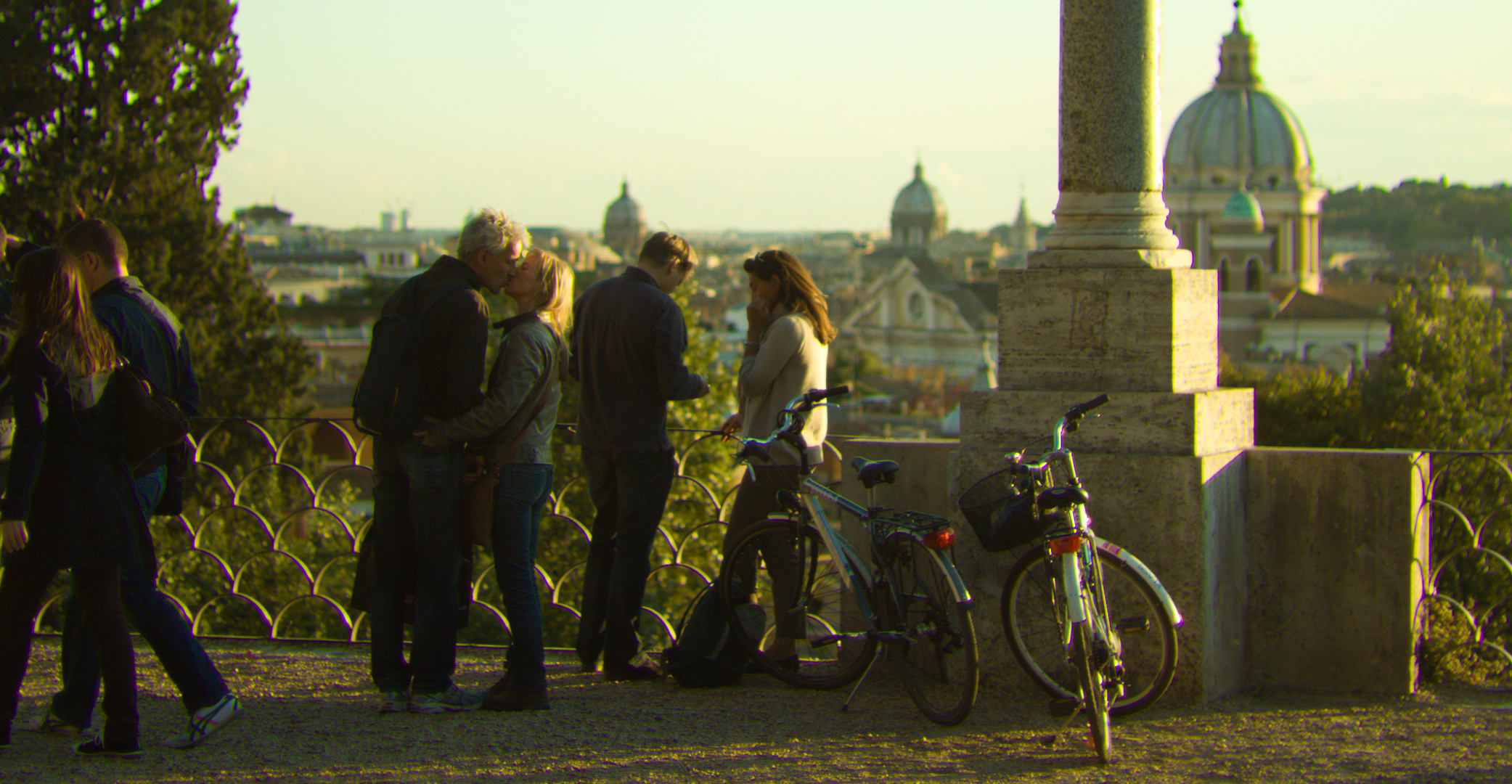 Rome-Kiss-Bike