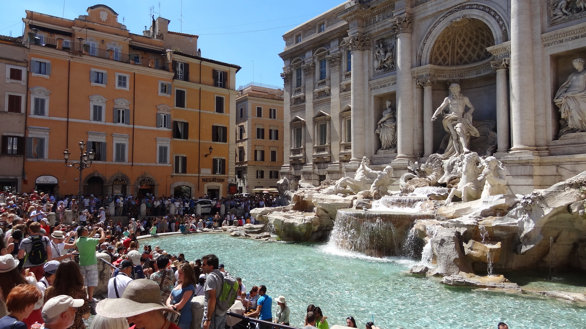 Rome - Piazza di Trevi