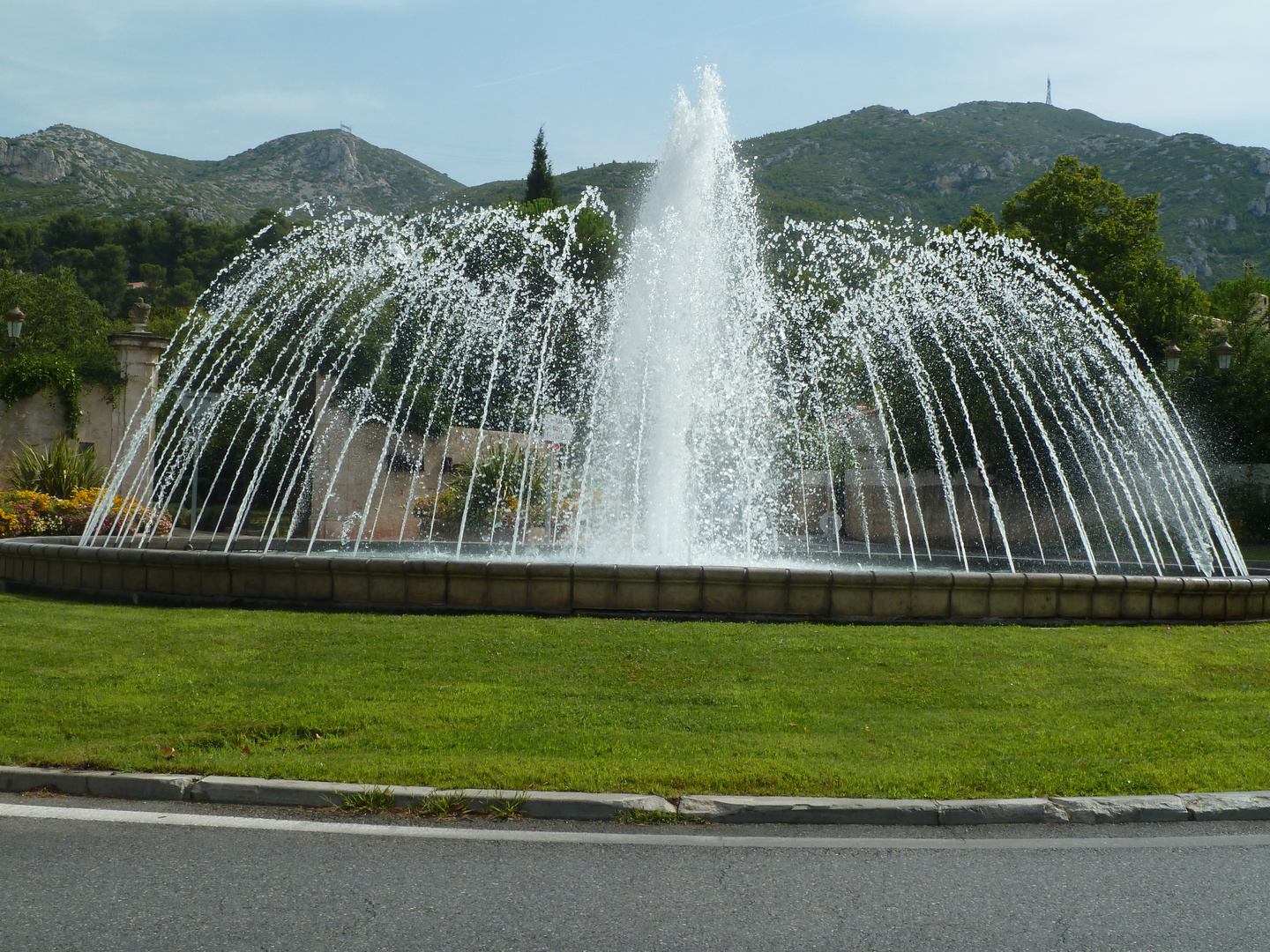 Rond-point de Gemenos