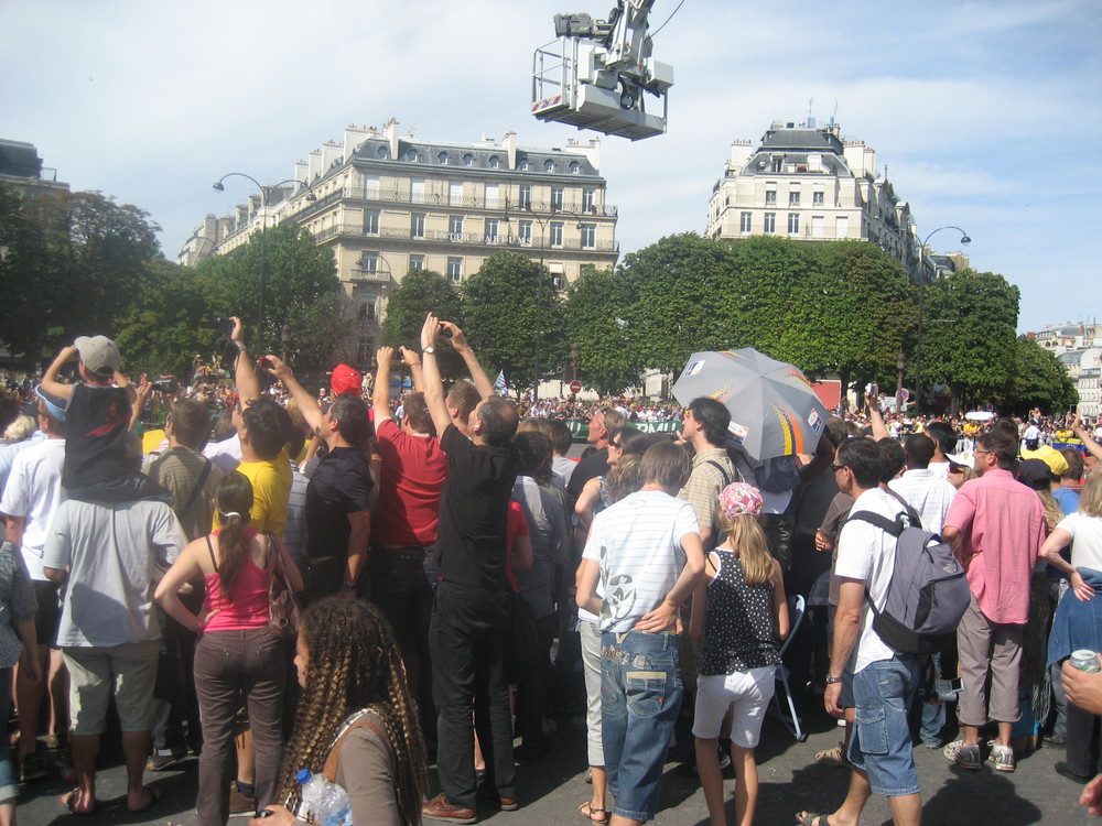 Rond-point des Champs-Elysées: arrivée du Tour, dimanche 26 juillet 2009