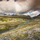 Rondane Nationalpark mit Bergen und Fluss