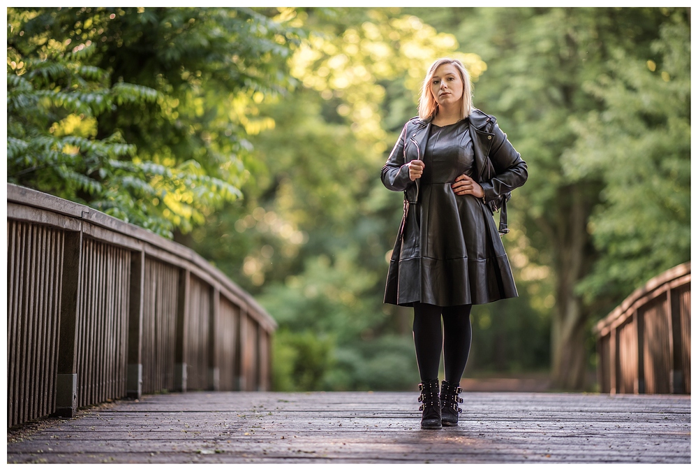 Ronja auf der Brücke