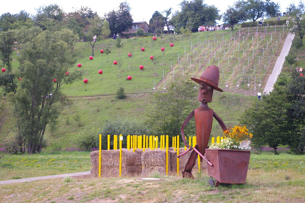 Ronneburg und seine metallenen Arbeiter