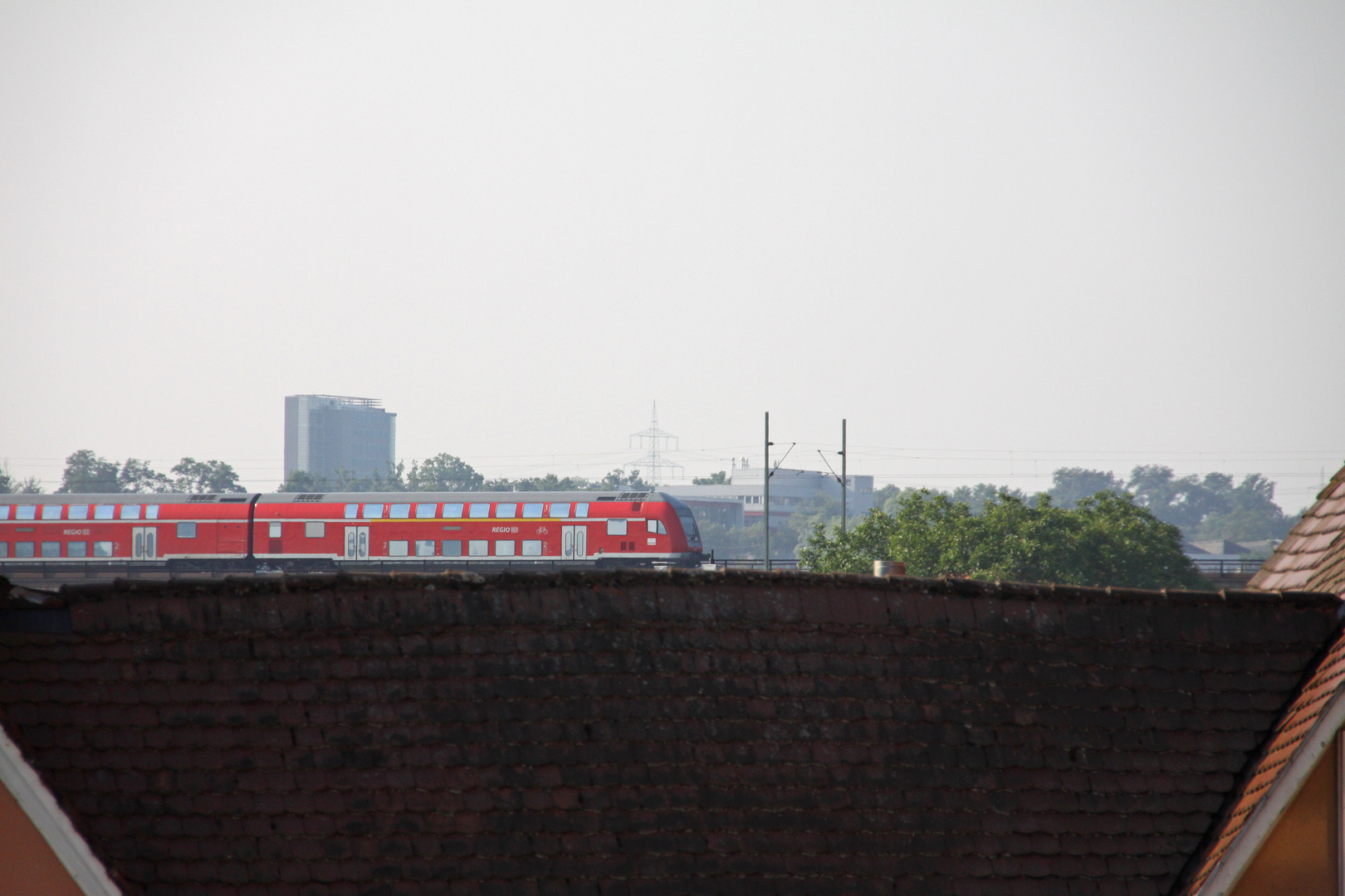 roof-train