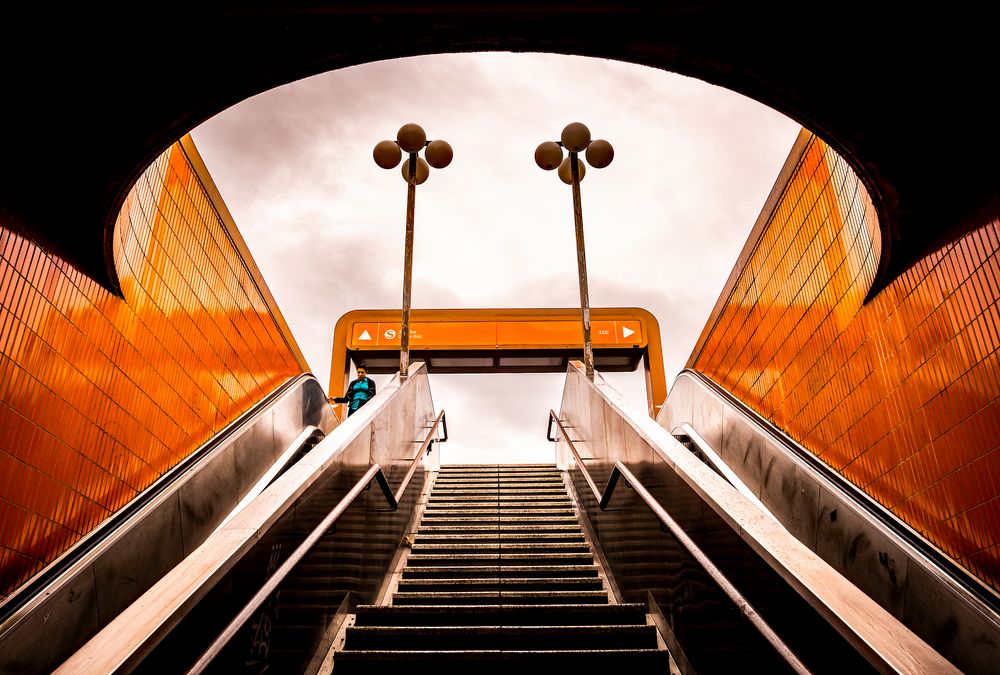 room, light, orange