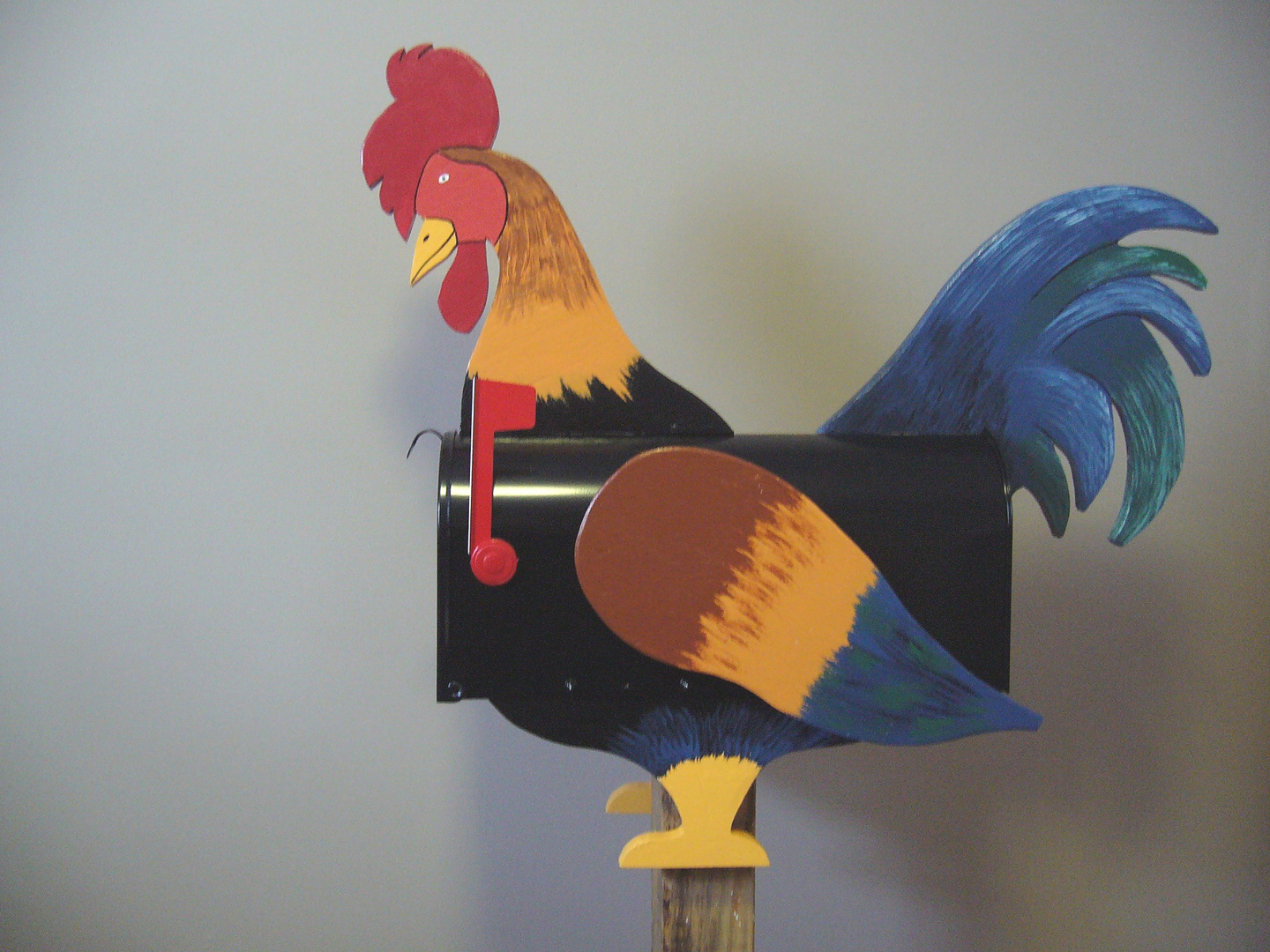 Rooster mailbox