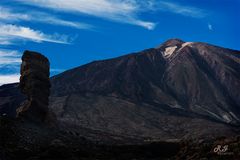 Roque Cinchado und der Teide (Teneriffa)