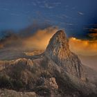 Roque de Agando im mysteriösen Licht