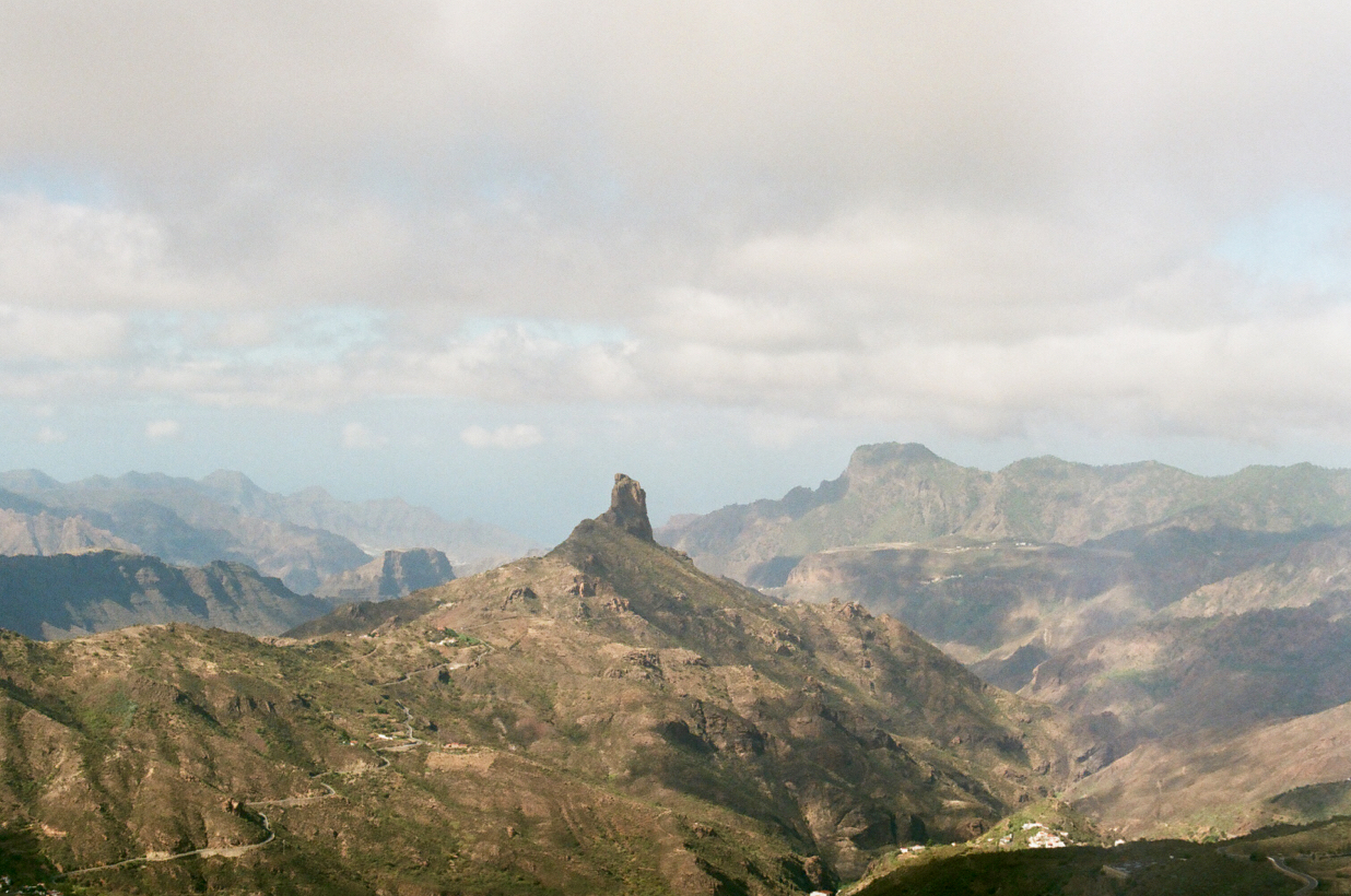 roque nublo