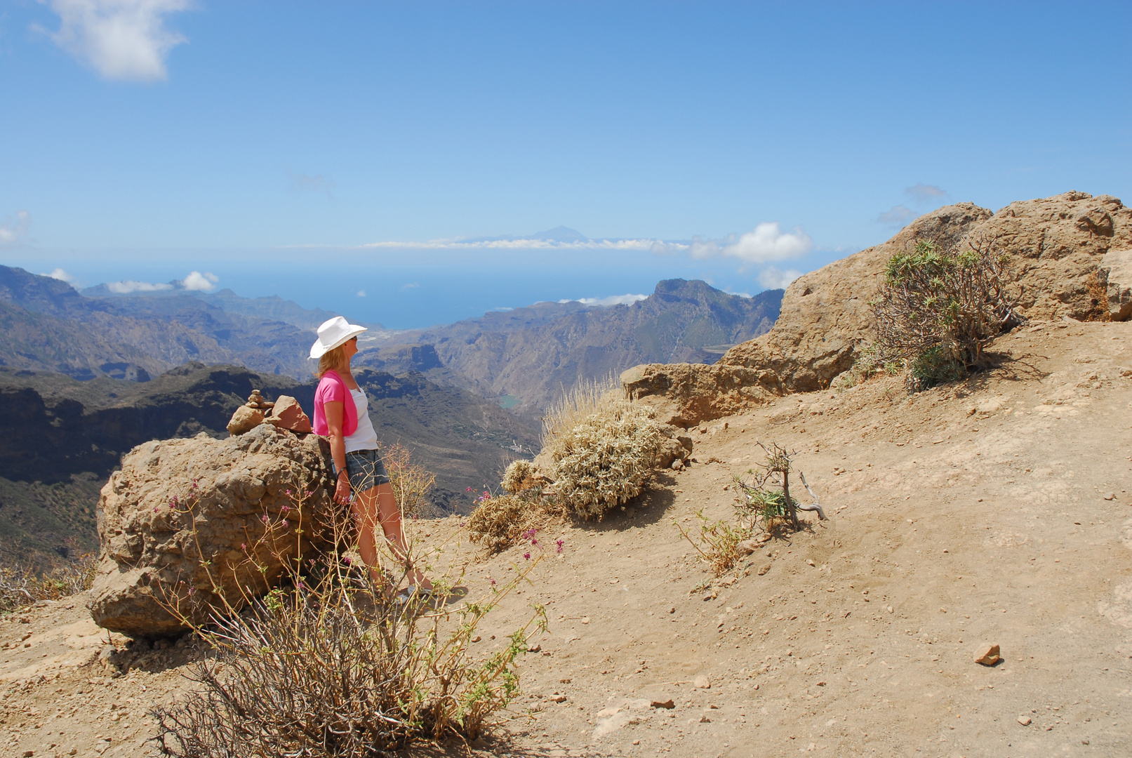 Roque Nublo _Unterwegs die Aussichten genießen