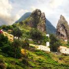 ROQUES DE PEDRO Y PETRA  ( HERMIGUA  /LA GOMERA),  Dedicada a MARIJE AGUILLO.