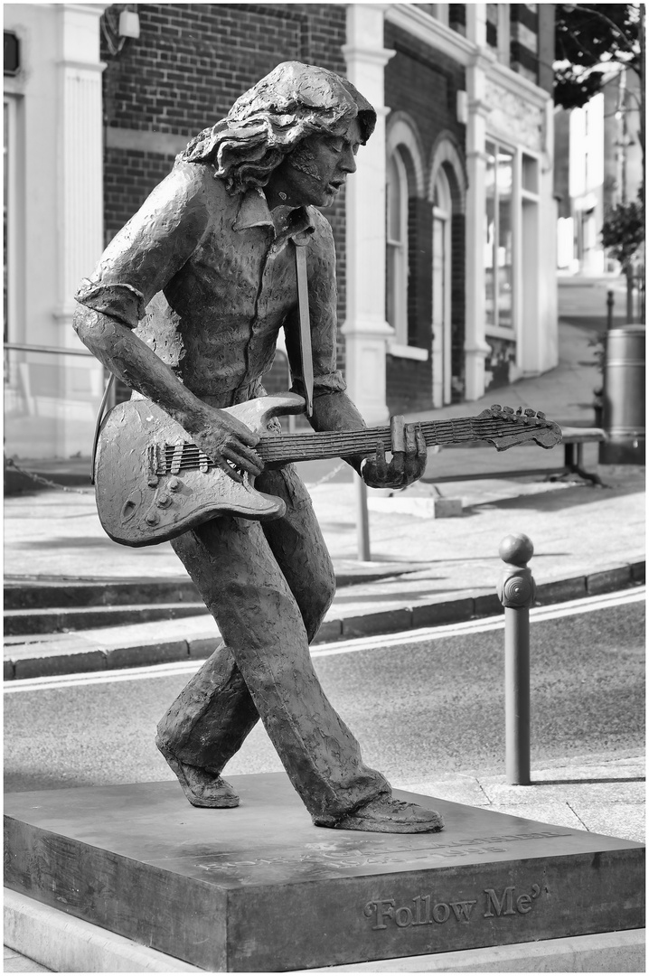 Rory Gallagher Statue in Ballyshannon