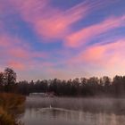 Rosa Wolken über dem Kuhsee