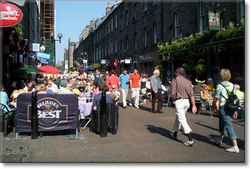 Rose Street Edinburgh June 2006