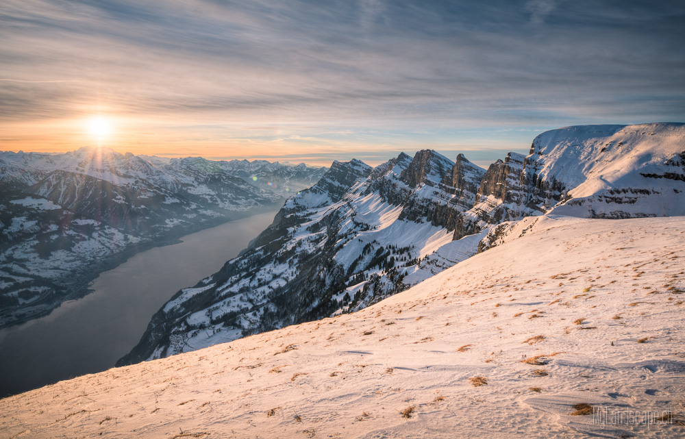 * Rosenböden: Sonnenuntergang über dem Walensee *