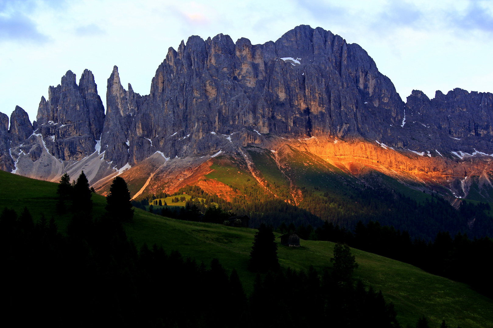 Rosengarten im Abendlicht