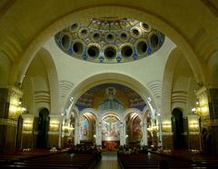 Rosenkranz-Basilika Lourdes