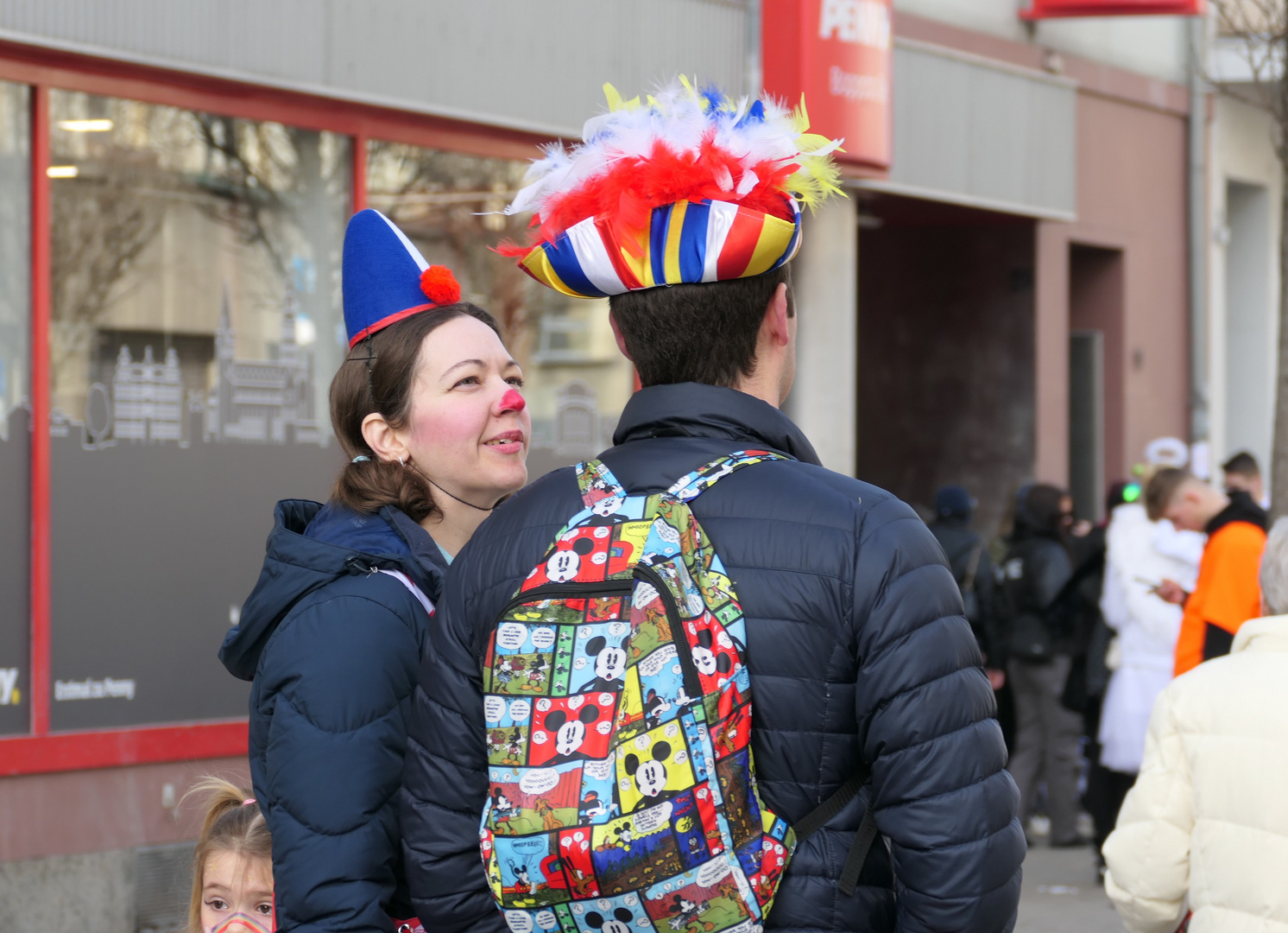 Rosenmontag 2023 in Mainz: Iv Meenzer (un annere) Bube un Mädcher 3