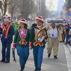 Rosenmontag 2023 in Mainz IV: Meenzer (un annere) Bube un Mädcher 5