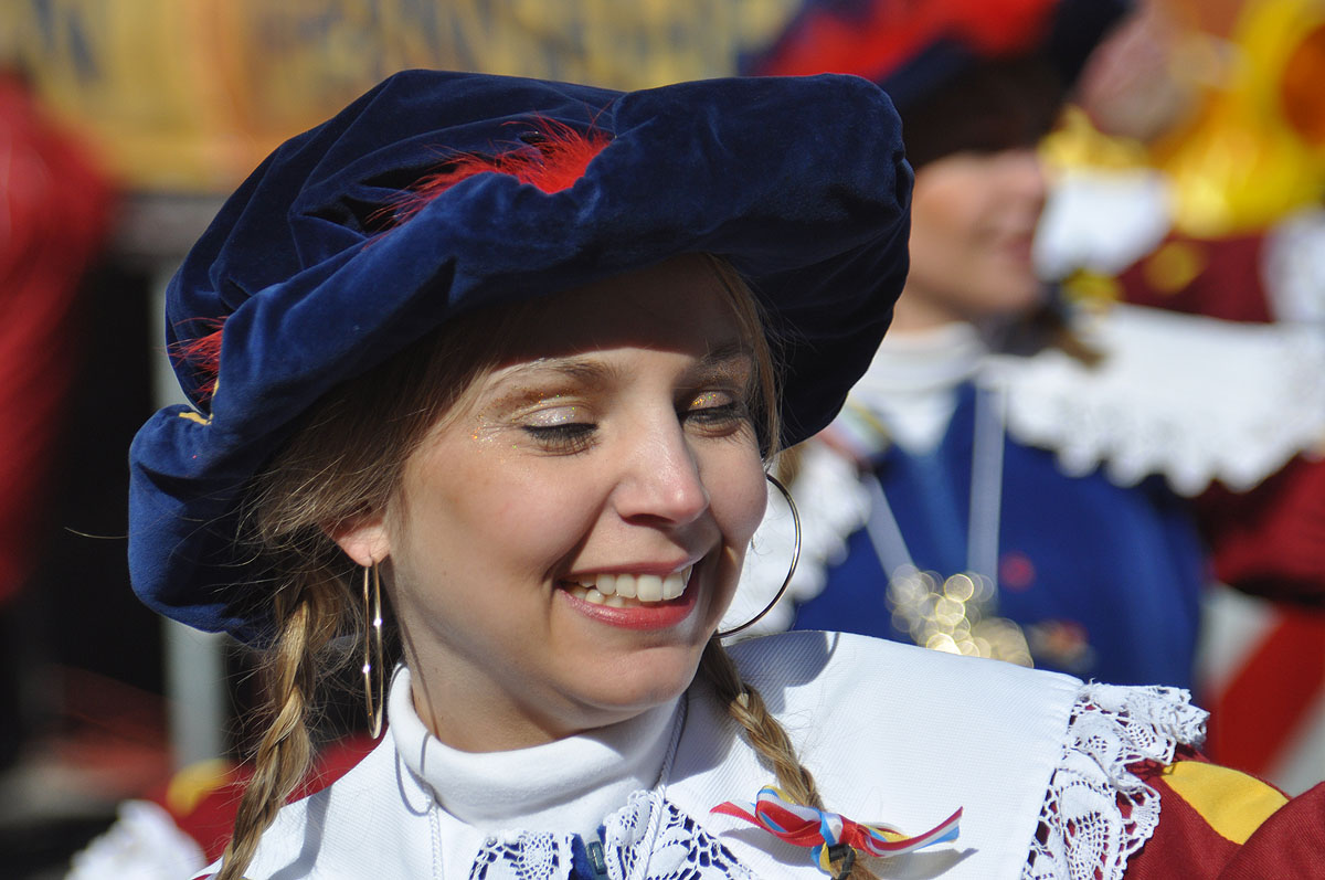 Rosenmontagszug in Mainz 2011 - Fastnacht ist schön 01