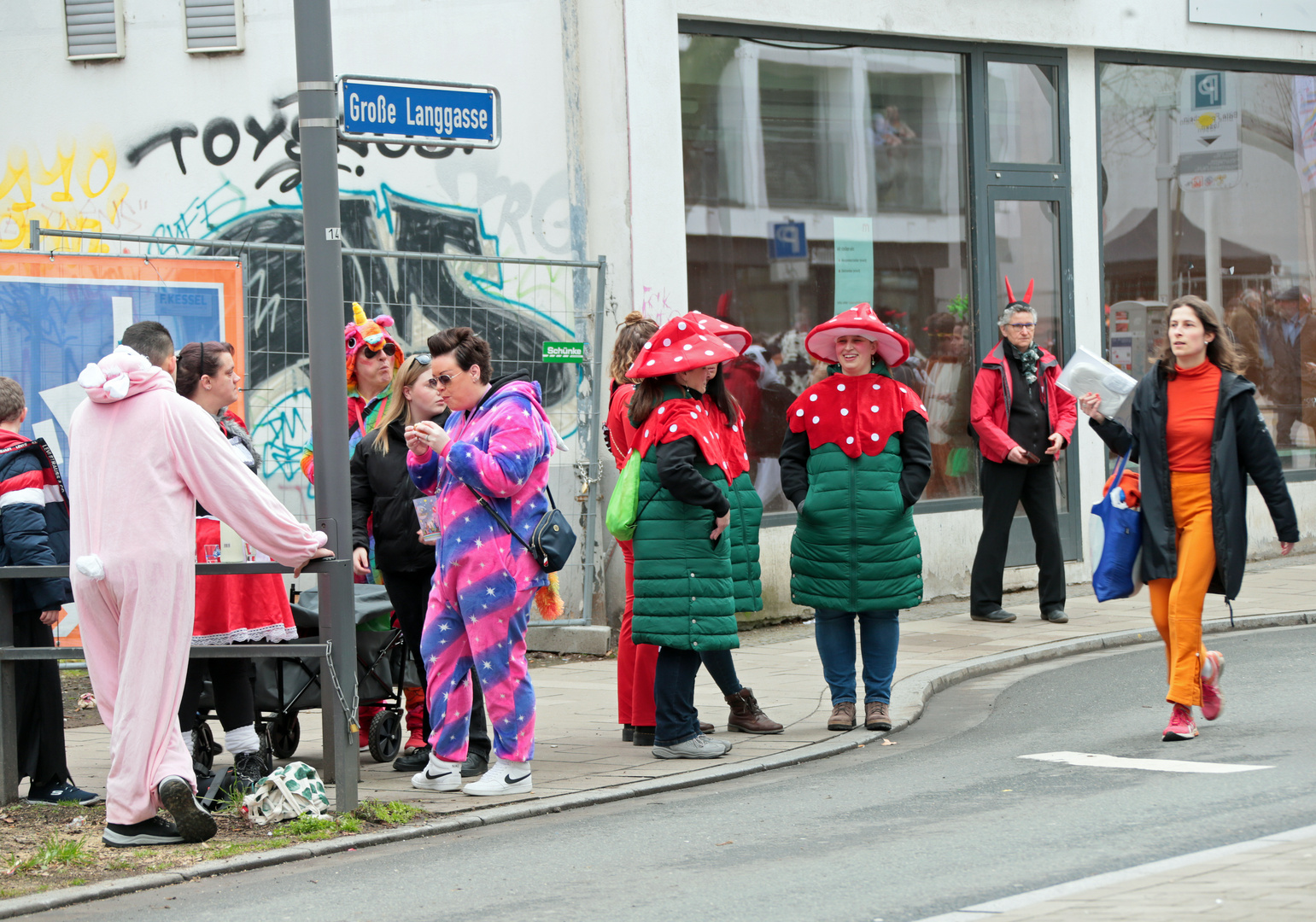 Rosenmontagszug -  Mainzer Fastnacht 2024